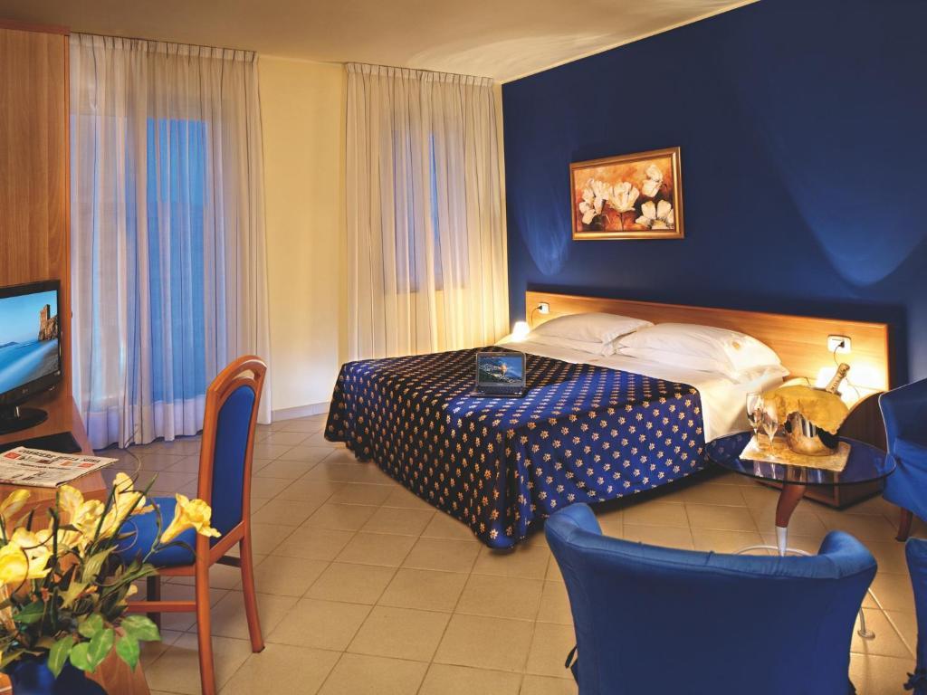 Riviera Del Sole Hotel Resort Spa Piraino Pokój zdjęcie